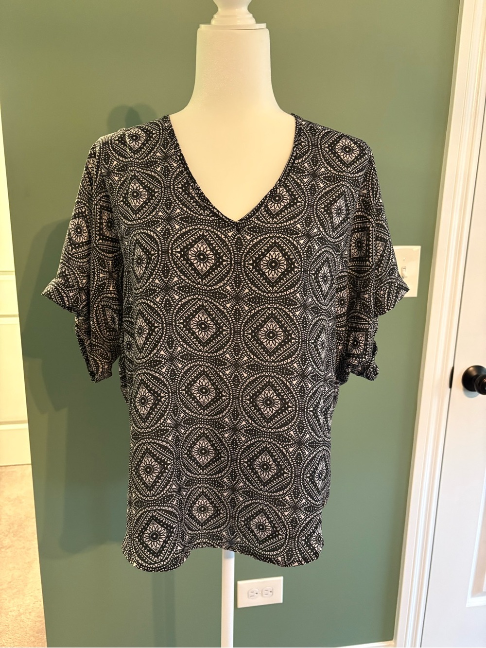Blue Rain Black & White Geometric V-Neck Blouse